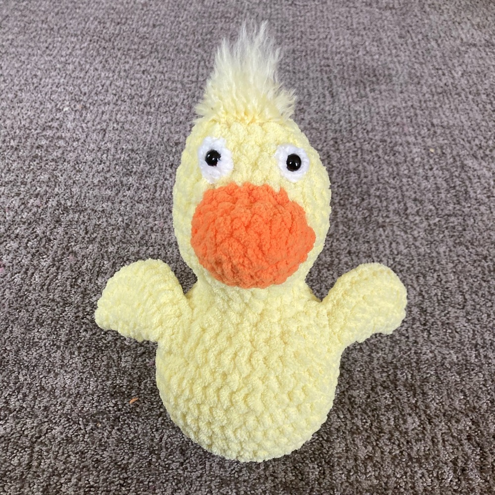 Amigurumi duck